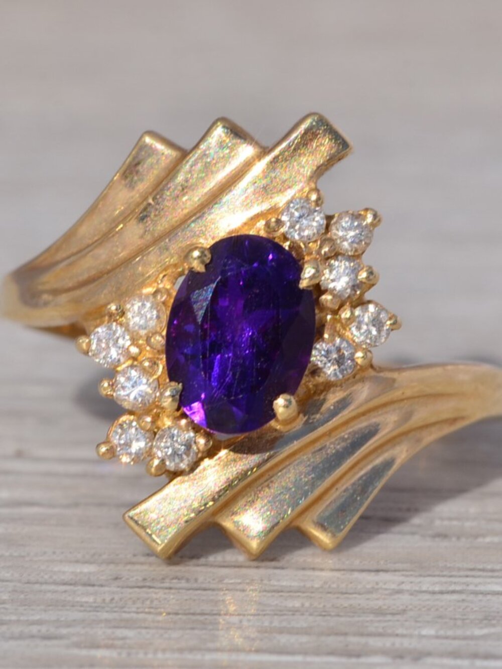 Vintage Amethyst & Diamond Ring in 14k Yellow Gold